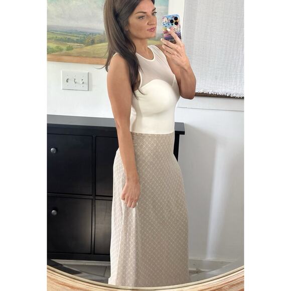 Vintage Express Size 9/10 Tan Chiffon Maxi Skirt - Picture 3 of 7